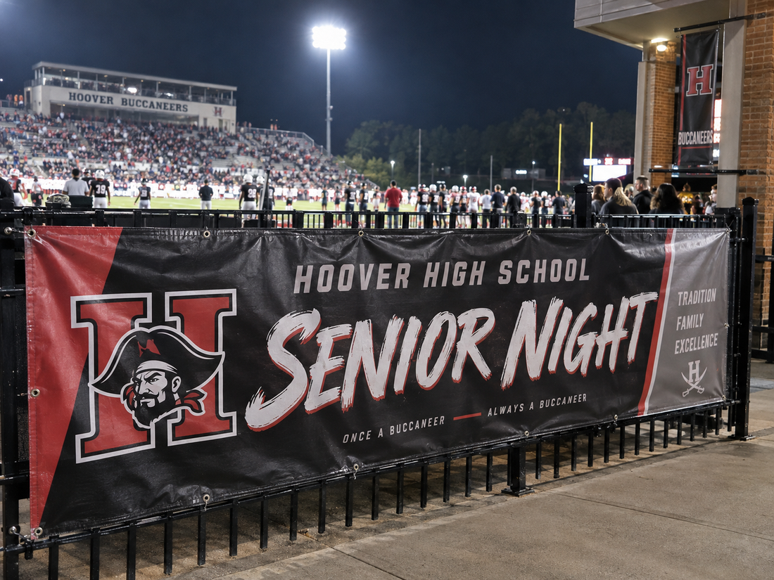 Homecoming and spirit week school banner display